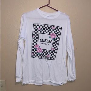 Long sleeve tee shirt